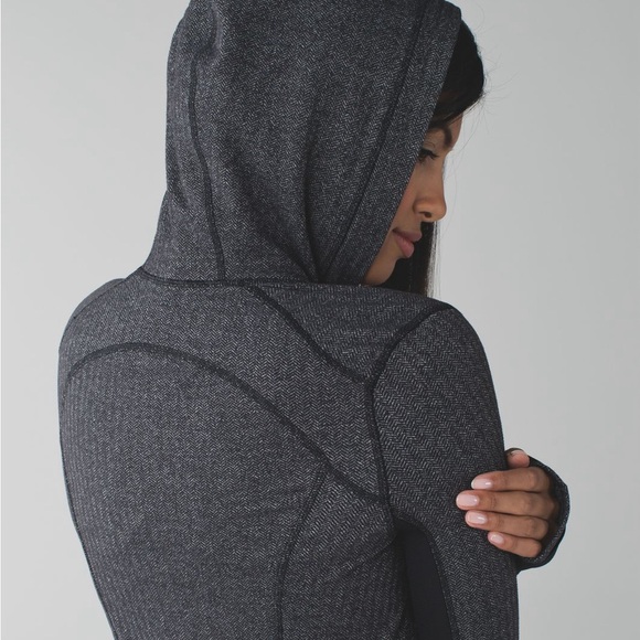 lululemon athletica Black Heather Full-Zip Hooded Jacket - Picture 4 of 9